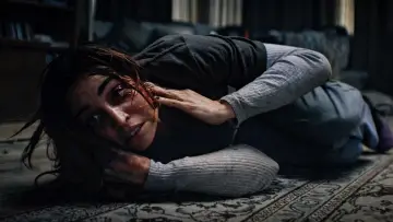 Zasłona do filmu "Evil Dead Burn" #1153965