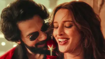 Zasłona do filmu "विक्की विद्या का वो वाला वीडियो" #740576