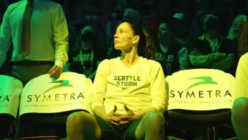 Zasłona do filmu "Sue Bird: In the Clutch" #789449