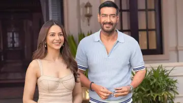Zasłona do filmu "दे दे प्यार दे २" #587485
