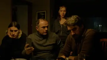 Zasłona do filmu "Sieben Tage Februar" #1652476