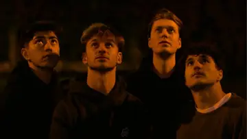 Zasłona do filmu "Le feu engendre le feu" #190887