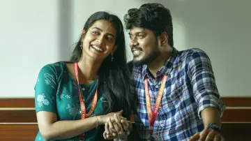 Zasłona do filmu "லவ்வர்" #647444