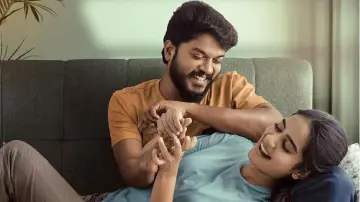Zasłona do filmu "லவ்வர்" #647473