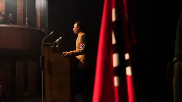 Zasłona do filmu "Wódz i uwodziciel" #594837
