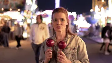 Zasłona do filmu "Jeszcze piękniej" #745590