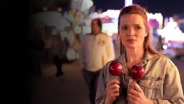 Zasłona do filmu "Jeszcze piękniej" #745593