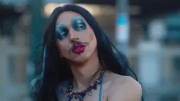 Zasłona do filmu "Avant-Drag!" #484465