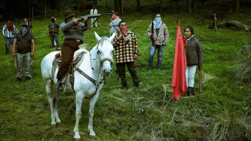 Zasłona do filmu "Una Película de Amor y Guerra" #758264