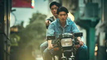 Zasłona do filmu "進行曲" #1152301
