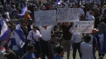 Zasłona do filmu "Ein Traum von Revolution" #448661
