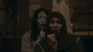 Zasłona do filmu "Pemandi Jenazah" #192837