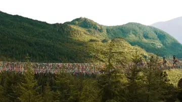 Zasłona do filmu "Podróż bohatera: za kulisami filmu „Percy Jackson i bogowie olimpijscy”" #758370