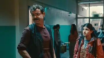 Zasłona do filmu "Mistrzynie" #427135