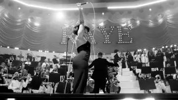 Zasłona do filmu "RAYE at the Royal Albert Hall" #793142
