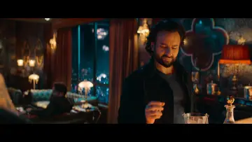 Zasłona do filmu "Złodziej klejnotów: Początek akcji" #645237