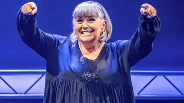 Zasłona do filmu "Dawn French Is a Huge Twat" #199765