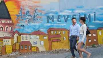 Zasłona do filmu "Aşk Mevsimi" #757571