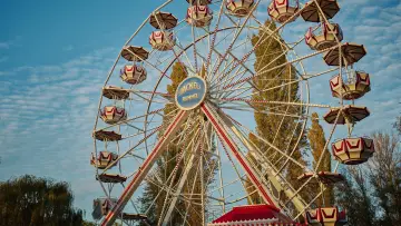 Zasłona do filmu "Spuk unterm Riesenrad" #757997