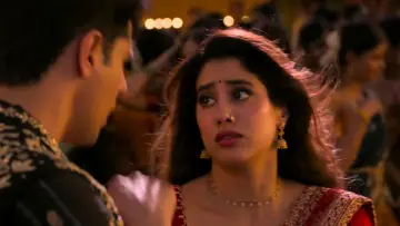 Zasłona do filmu "परम सुंदरी" #648854