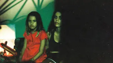 Zasłona do filmu "Segunda-Feira, Então" #984086