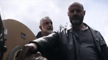 Zasłona do filmu "Że co? Że jak?!" #706317