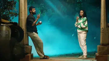 Zasłona do filmu "ಒಂದು ಸರಳ ಪ್ರೇಮ ಕಥೆ" #757051