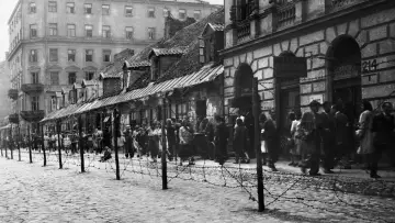 Zasłona do filmu "La Shoah des ghettos" #984780