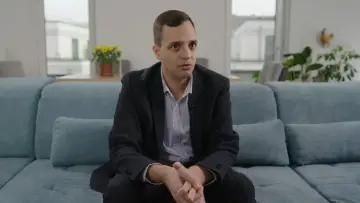 Zasłona do filmu "Wir waren in der AfD - Aussteiger berichten" #352893