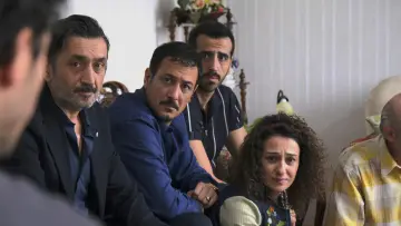Zasłona do filmu "İyi Bir Aile Değiliz" #191672