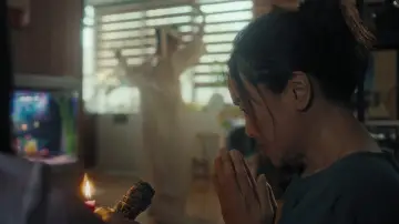 Zasłona do filmu "Mưa trên cánh bướm" #1637539