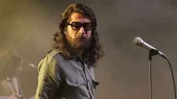 Zasłona do filmu "Cem Karaca