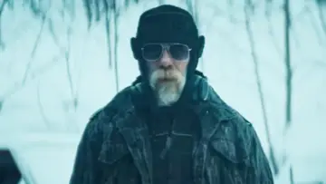 Zasłona do filmu "Śmierć w środku zimy" #796025