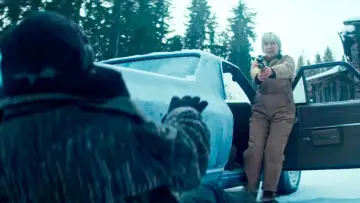 Zasłona do filmu "Śmierć w środku zimy" #796035
