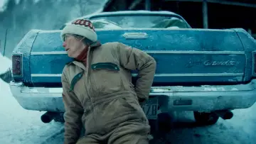 Zasłona do filmu "Śmierć w środku zimy" #796038