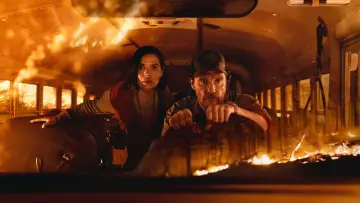 Zasłona do filmu "Zaginiony autokar" #558437