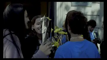 Zasłona do filmu "Víctor, el hombre de hoy, el joven que fue" #413163