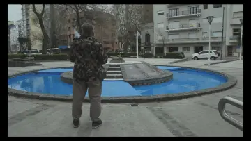 Zasłona do filmu "Víctor, el hombre de hoy, el joven que fue" #413170