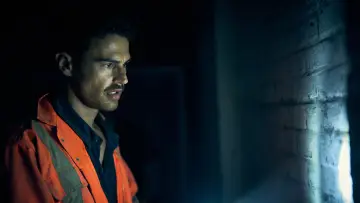 Zasłona do filmu "Strefa zagrożenia" #1204652