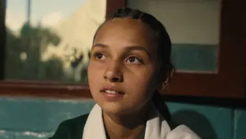 Zasłona do filmu "Yasmeen