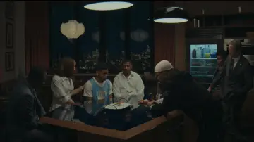 Zasłona do filmu "Od góry do dołu" #832114