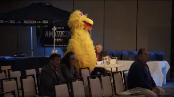 Zasłona do filmu "The 11th Annual On Cinema Oscar Special LIVE from AmatoCon" #1015350