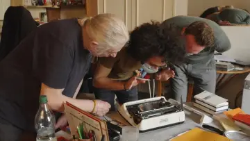 Zasłona do filmu "La Machine à écrire et autres sources de tracas" #1055501