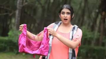 Zasłona do filmu "ರವಿಕೆ ಪ್ರಸಂಗ" #366791