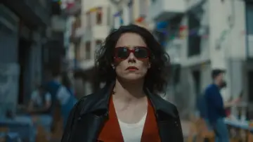 Zasłona do filmu "Nina" #453800