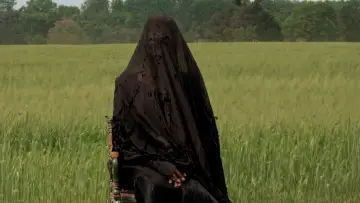 Zasłona do filmu "Kobieta w ogrodzie" #612754