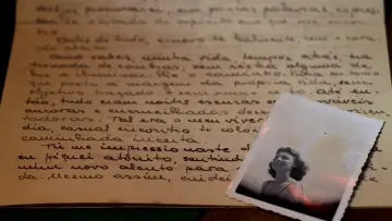 Zasłona do filmu "Compram-se Memórias e Cartas de Amor" #473848