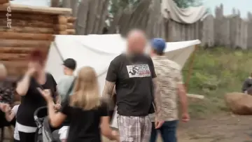 Zasłona do filmu "Rechtsextreme in der Wikingerszene" #356644