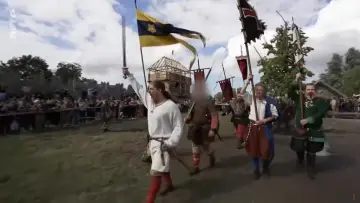 Zasłona do filmu "Rechtsextreme in der Wikingerszene" #356664