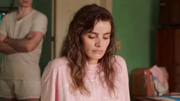 Zasłona do filmu "Guerra de verano" #832686